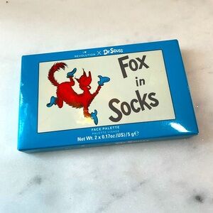 💕Dr Seuss x Revolution Fox in Socks Highlighting and Bronzer Palette